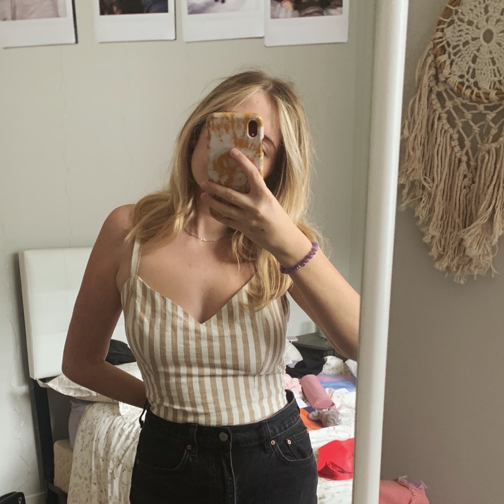 Crop top
